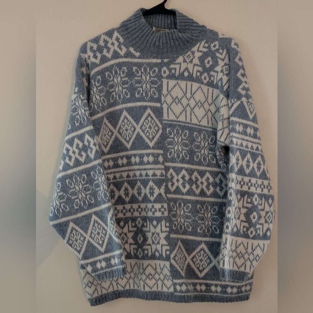 Cozy Nordic Pattern Turtleneck Sweater